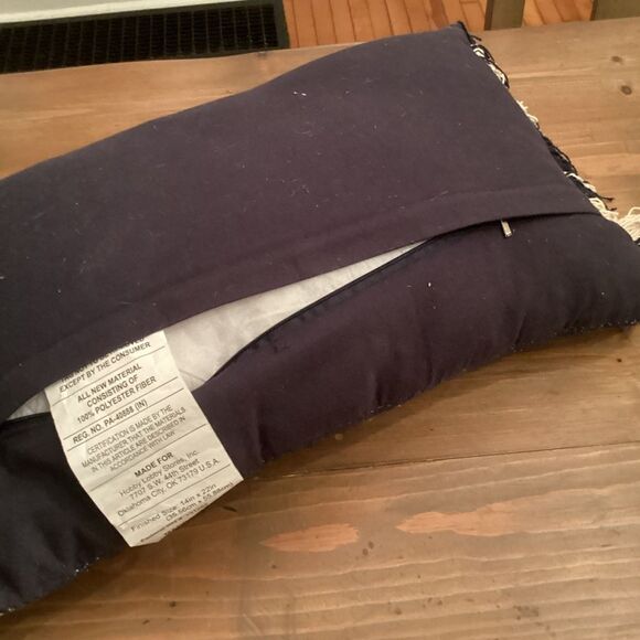 OBLONG RECTANGLE COTTON BLEND THROW PILLOW NAVY CREAM FRINGED ZIPPERED COVER 22” - Picture 3 of 6